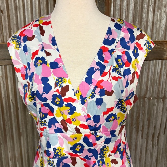 Boden Colorful Floral Mini Dress - Picture 2 of 11